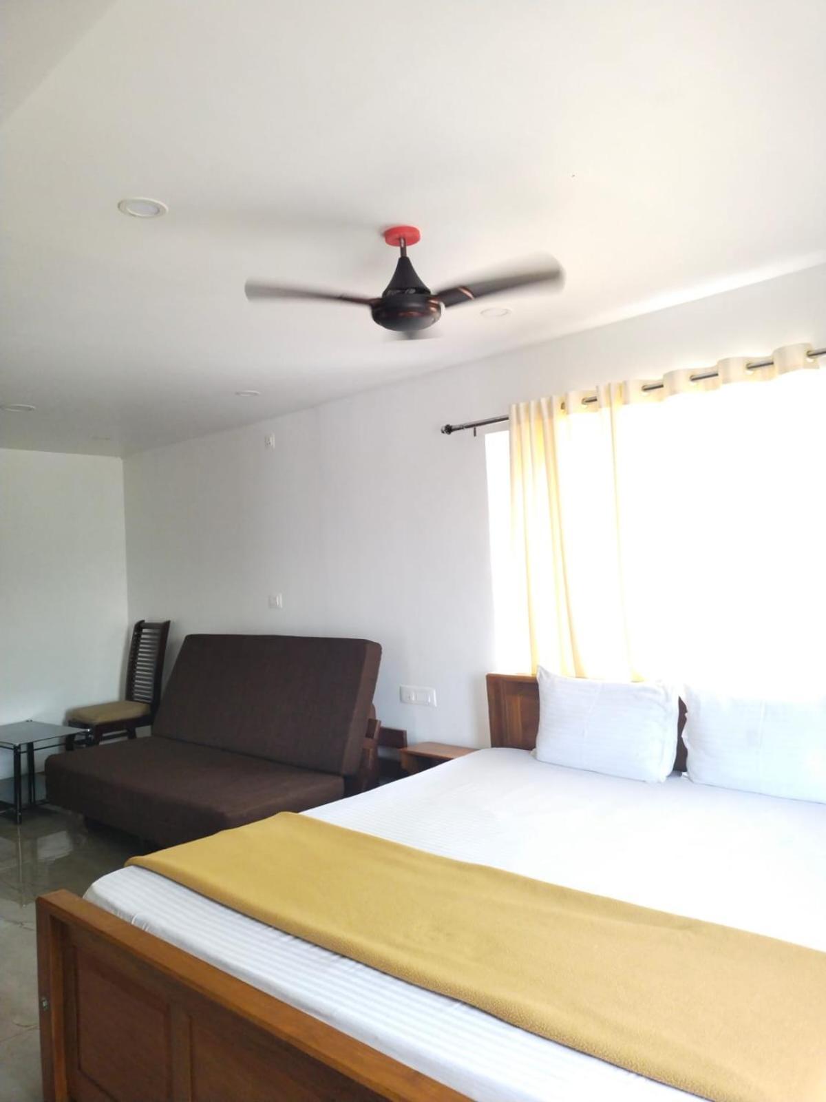 Blossom Valley Cottage Munnar Phòng bức ảnh